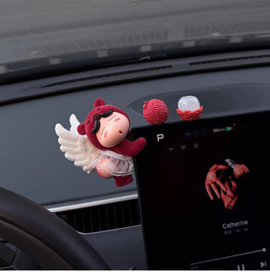 Crayon Shin-chan Car Ornament