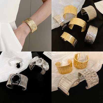 Minimalist Fashion Bracelet