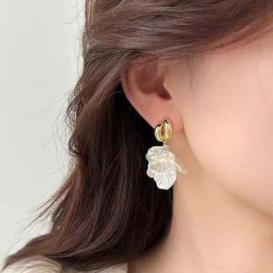 Sterling Silver Versatile Elegant Seashell Floral Earring Chains