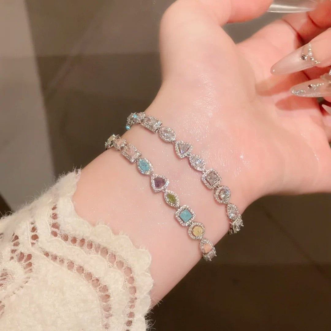 Zircon Bow Bracelet