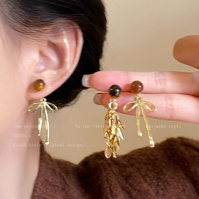 Coffee-colored/Brown Meru earrings
