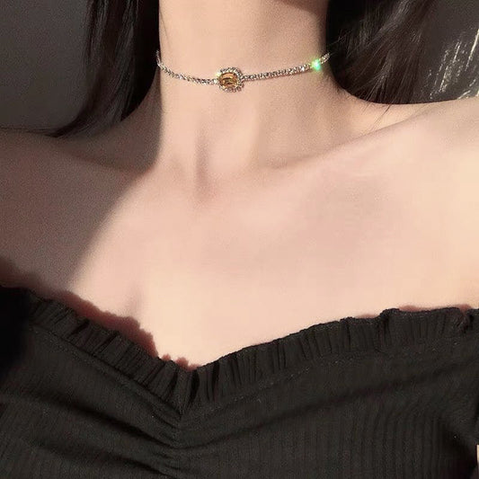 Choker necklace with micro-paved zircon stones