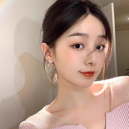 Cat's Eye Bow Earrings