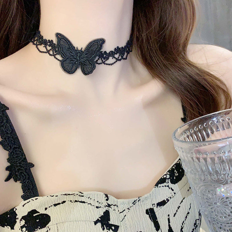 3D Butterfly Choker